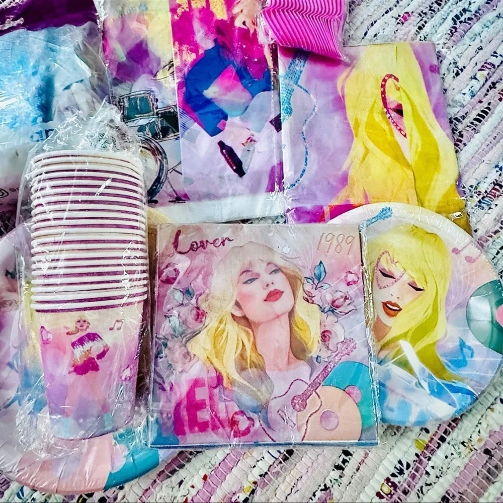 Taylor‎ swift themed full package birthday party supplies & goodies!